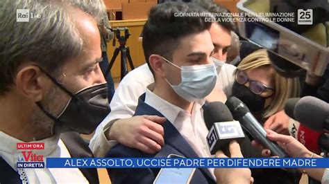 Alex Pompa Assolto Uccise Il Padre Per Difendere La Madre La Vita