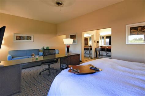 Hampton Inn & Suites New Iberia Avery Island New Iberia, Louisiana, US ...