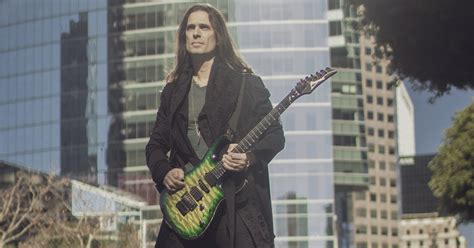 Como O Kiss Fez Kiko Loureiro Se Ligar No Rock