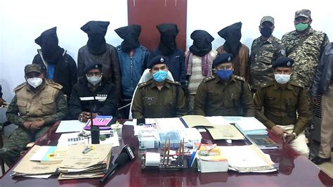 गिरिडीह साइबर पुलिस ने सिहोडीह से 6 साइबर अपराधियों को किया गिरफ्तार