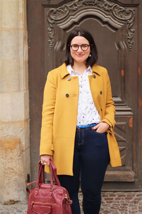 Comment Porter Un Manteau Jaune Mademoiselle Modeuse Blog Mode