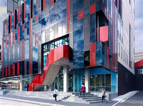 Swinburne University Of Technology Master Programmes Tuition