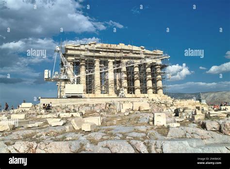 Restoration of Parthenon at Acropolis in Athens Stock Photo - Alamy