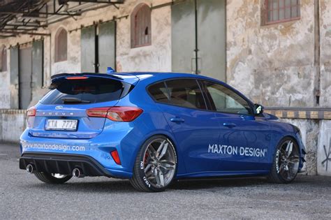 Maxton Design Maxton Design Rear Diffuser Ford Focus St Line Mk