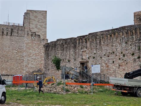 Rocca Maggiore Il Giugno Inaugurazione Del Restauro E Riapertura Al