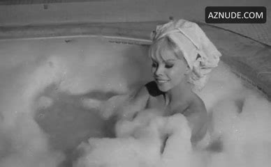 Nelida Lobato Bikini Scene In Scream Of The Butterfly AZNude