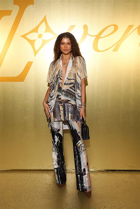 Zendaya At Louis Vuitton Mens Show In Glittery Matching Set And Heels Footwear News