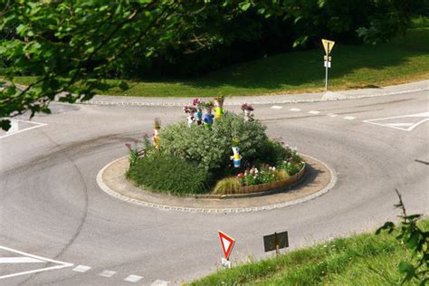 Rond-Point Images – Browse 720 Stock Photos, Vectors, and Video | Adobe ...