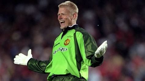 Page 5 - 5 Greatest Manchester United Goalkeepers of all Time