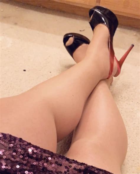 My Fuck Me Heels Love To Be Penetrated While Wearing 14 Pics XHamster