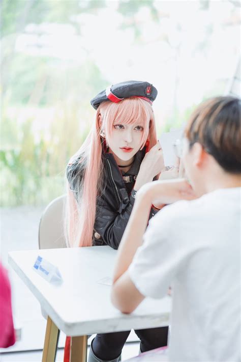 H A R U 遙 On Twitter This Could Be You If You Were At The Nikke’s Maid Cafe 2 Days Ago😗