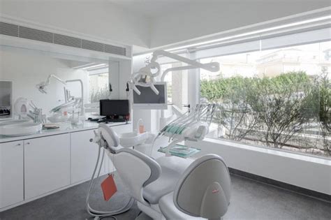 Dental Clinic Interior Design Ideas For Small Office