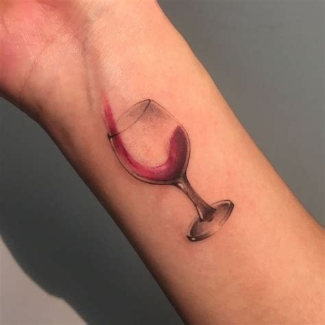 Tatuajes De Vino Tinto Y Significado Lo Mejor De 2021