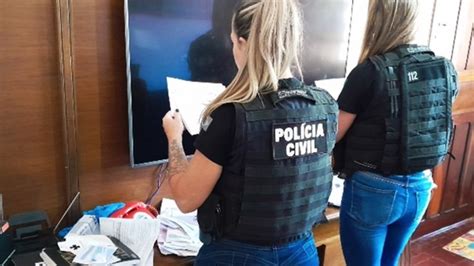 Cascavelense Aplica Golpe De R 500 Mil Usando Fotos De Mulheres