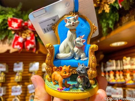 Whats New In Magic Kingdom An UNBELIEVABLE Amount Of Merchandise