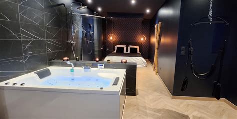 Suite Sensuelle Et Romantique Sauna Et Jacuzzi Privatif Aix Les Bains