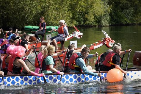 Charity Dragon Boat Race At Manvers Lake Flickr