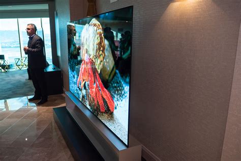 Ces 2019 Lg Roll Up Oled 88 Inch 8k Oled 75 Inch 8k Led More