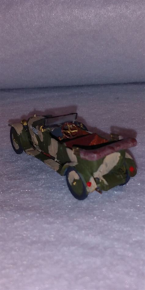 Vauxhall D Type Army Staff Car Plastic Model Military Vehicle Kit