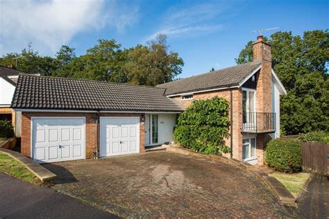 Millbrook Road Crowborough 4 Bed Detached House £550 000