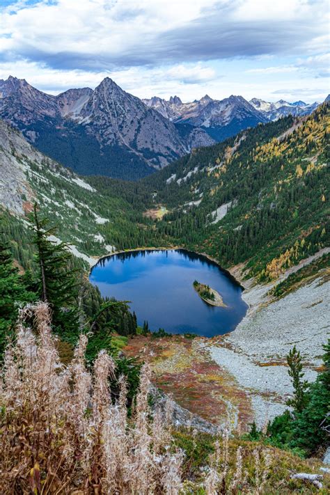 Early Season Hikes in Northwest Washington