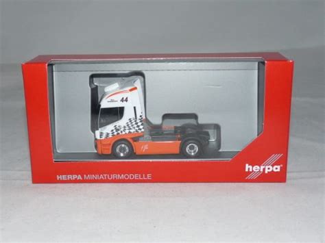 Herpa 309172 Iveco Stralis Highway XP Schwabentruck 1 87 NEU OVP