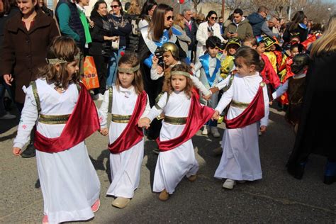 Los alumnos del CEIP Virgen del Pilar y el colegio San José celebran