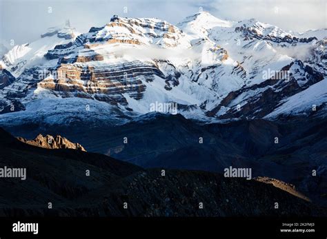 Himalayas mountains in snow Stock Photo - Alamy