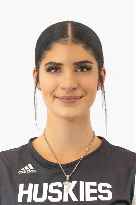 Saint Mary's Olivia Bell named AUS most valuable women's volleyball