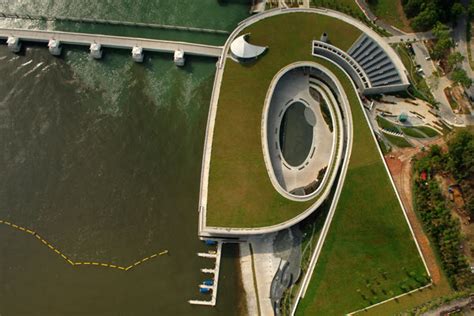 Marina Barrage Desalination And Sustainable Building