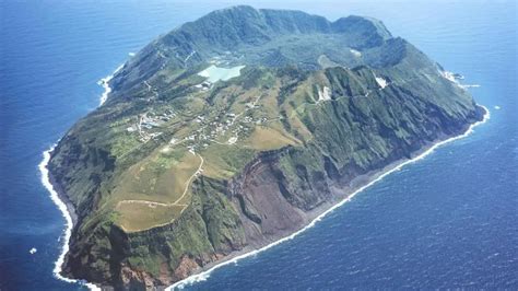 Aogashima - A Trip to an Active Volcano Island