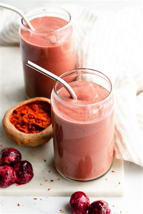 Vegan Chocolate Cherry Smoothie • Daisybeet