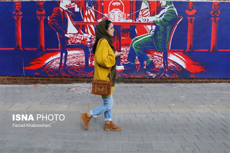 Photos Iran Unveils New Anti Us Murals At Former Embassy The Iran Project