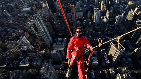 Jared Leto Climbs The Empire State Building And Becomes The First