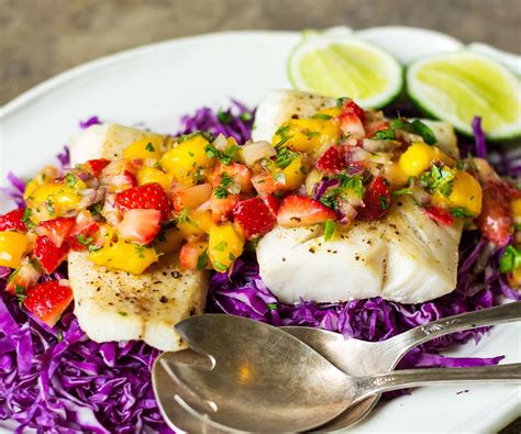 Grilled Fish Taco With Fresh Mango And Strawberry Salsa Santa Monica