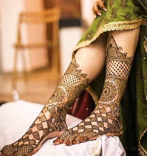 Full Bridal Mehndi Designs For Legs