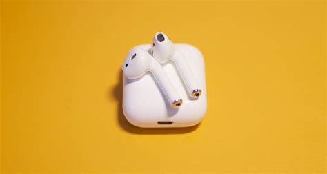 Airpods 1st Gen Vs 2nd Gen Detailed Comparision