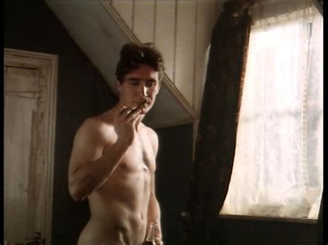 David Tennant Posing Shirtless And Sexy Naked Male Celebrities