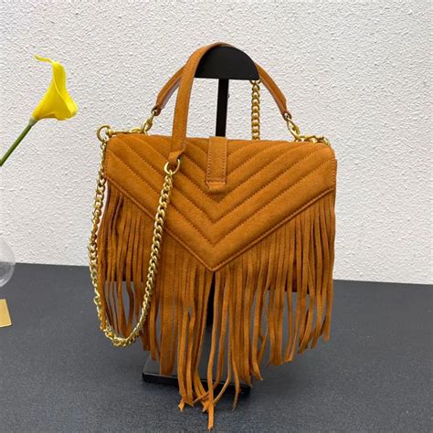 Bolso De Mensajero Gamuza Suave Acolchado Dama Moda Borlas Hombro