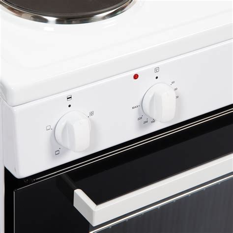 62L White Freestanding Single Cooker With Hot Plate Cookology