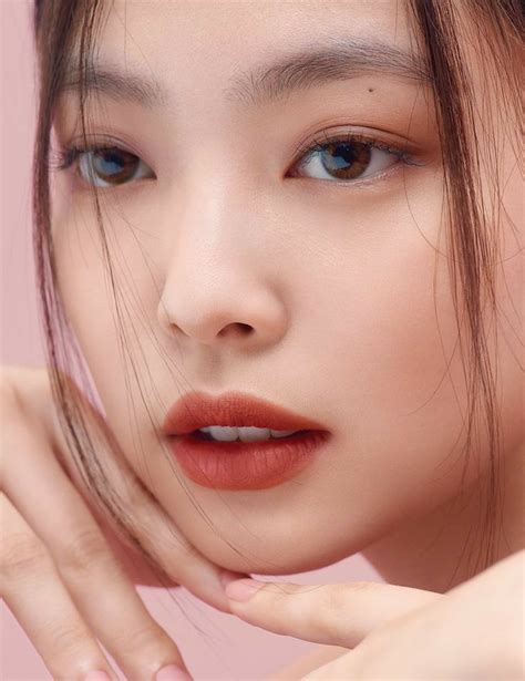 Blackpink Wallpaper Blackpink Jennie Close Up Faces Jennie Kim