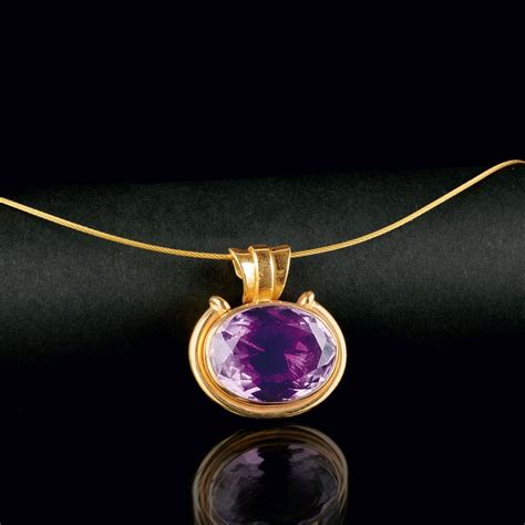 Amethyst Anhänger an Goldreif 106940