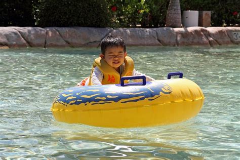 How To Prevent Swimming Pool Accidents This Summer