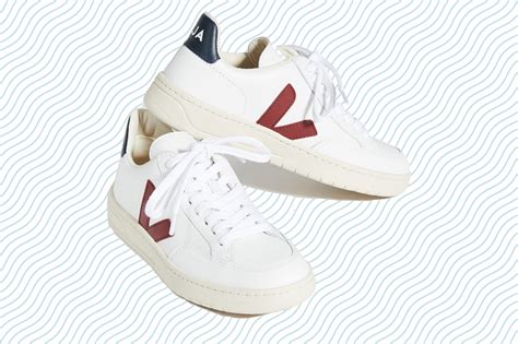 Those Veja Sneakers You See Everywhere Are 30 Off Right Now