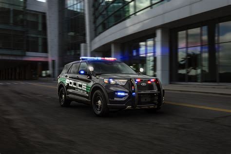 America's New Police Cars are Taxpayer Dollar-saving Hybrids - Newsweek