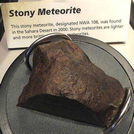 What is a stony meteorite? | Study.com