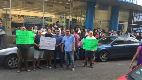 Se Manifiestan Trabajadores Sindicalizados De Telmex Luz Noticias