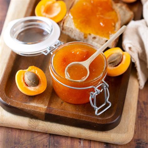 Apricot Jam - The Petite Cook™