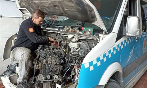 Burak Oto Zel Servis Akhisar Oto Tamircisi Ara Tamir At Lyesi