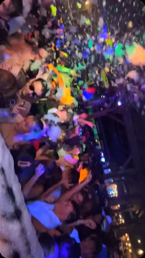 University Gone Wild (@universitygonewild) • Instagram photos and videos